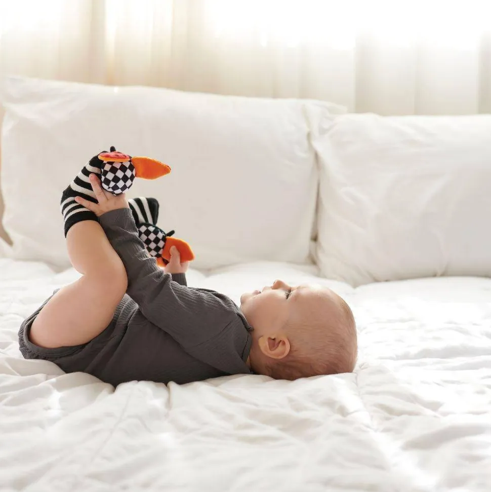 Attipas Stimulation Socks LADYBUG