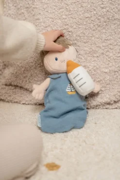 Bebé Jim Nuevo · Little Dutch