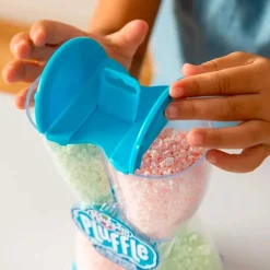 Playfoam Pluffle Twist brilla en la oscuridad